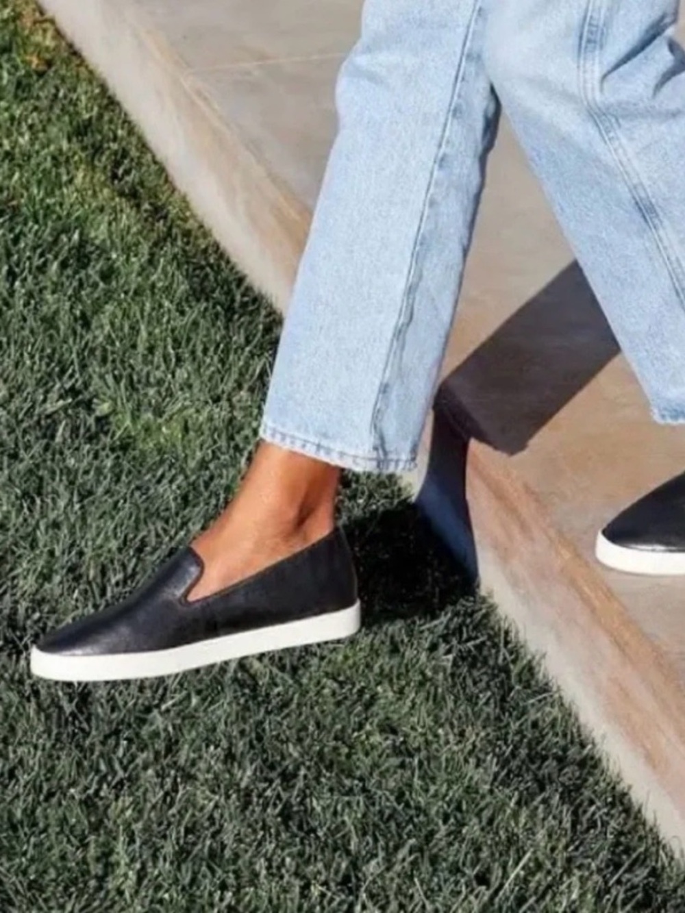 Birdies 8 Black Leather Slip-On Sneakers Minimalist Casual Fall Flats Preppy